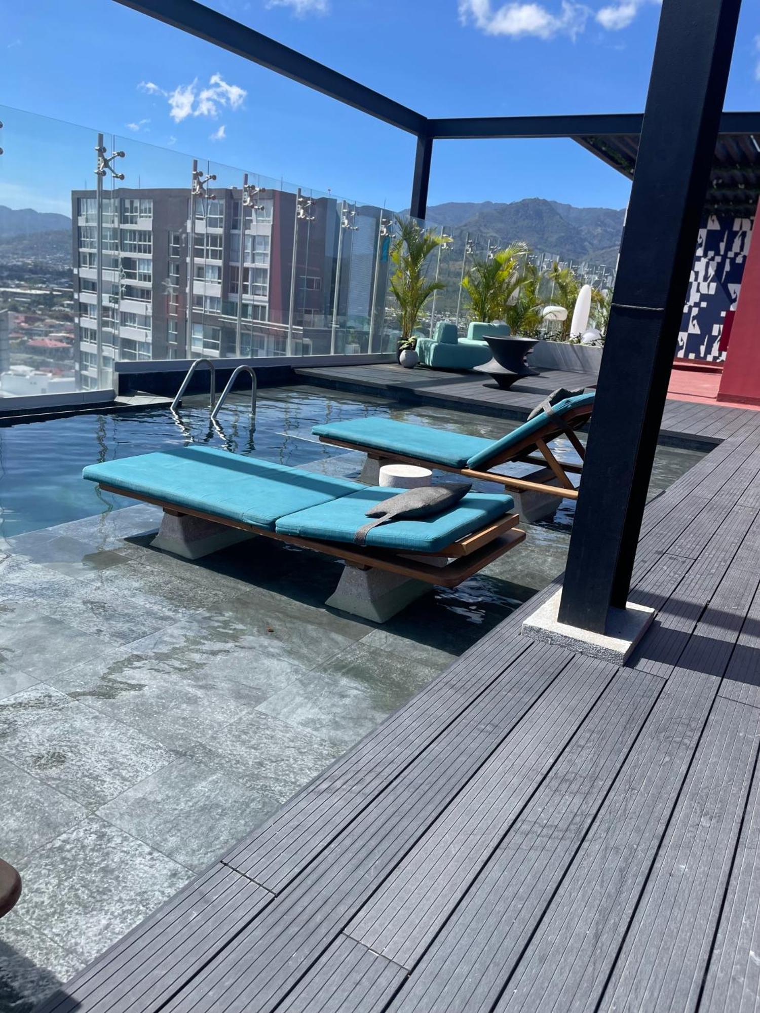 Skygarden Nunciatura Luxury Apartment #705 San Jose  Bagian luar foto